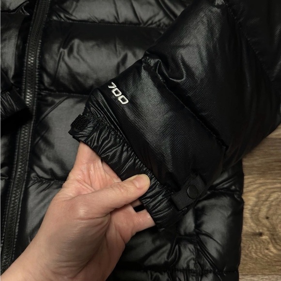 The North Face Women’s 2000 Retro Nuptse Jacket Black Size: Medium NWT - Picture 3 of 14